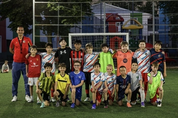 Футбол в Campeones Football Academy на Абиша Кекилбайулы 129/4, 1 этаж, 